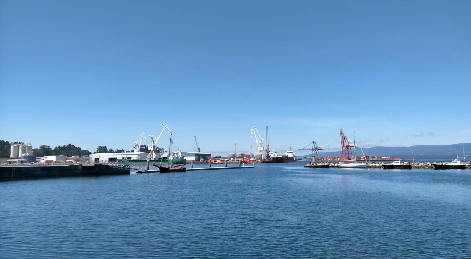 Visita del muelle-pantalán y del muelle Comercial